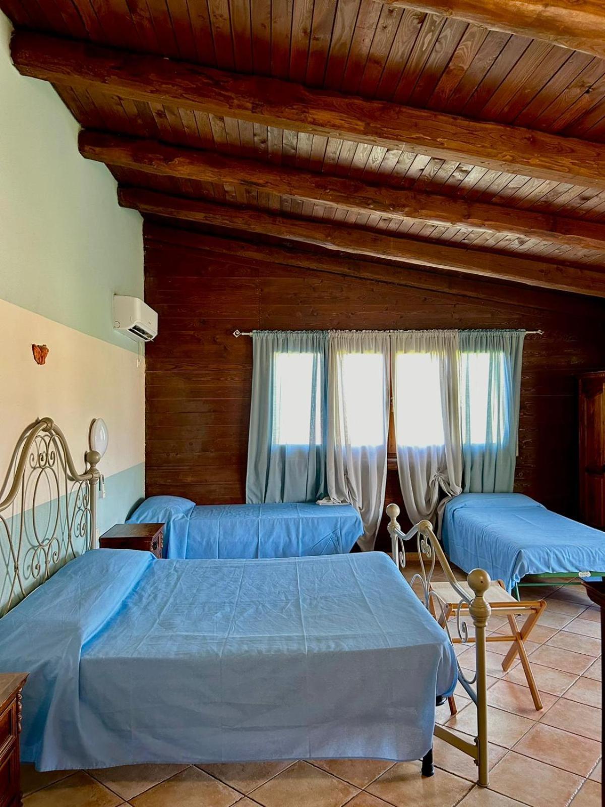 Agriturismo Podere Farnesiana Tarquinia Bagian luar foto
