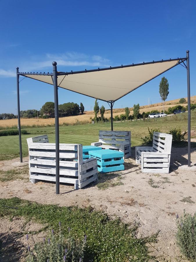 Agriturismo Podere Farnesiana Tarquinia Bagian luar foto